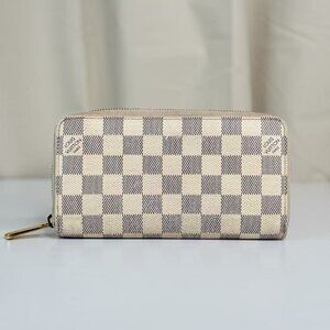 Louis Vuitton Damier Azur Wallet with Classic Checkerboard Design